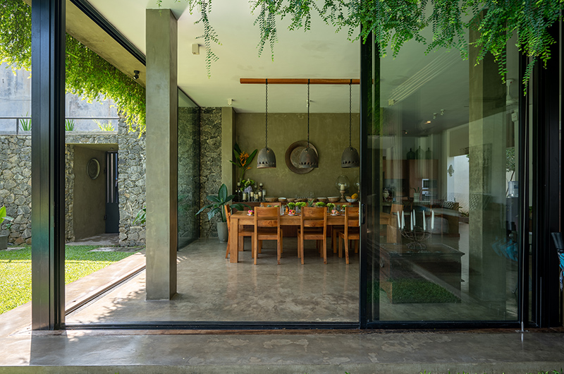 Tranquil Waters Dining Area with View | Negombo, Sri Lanka