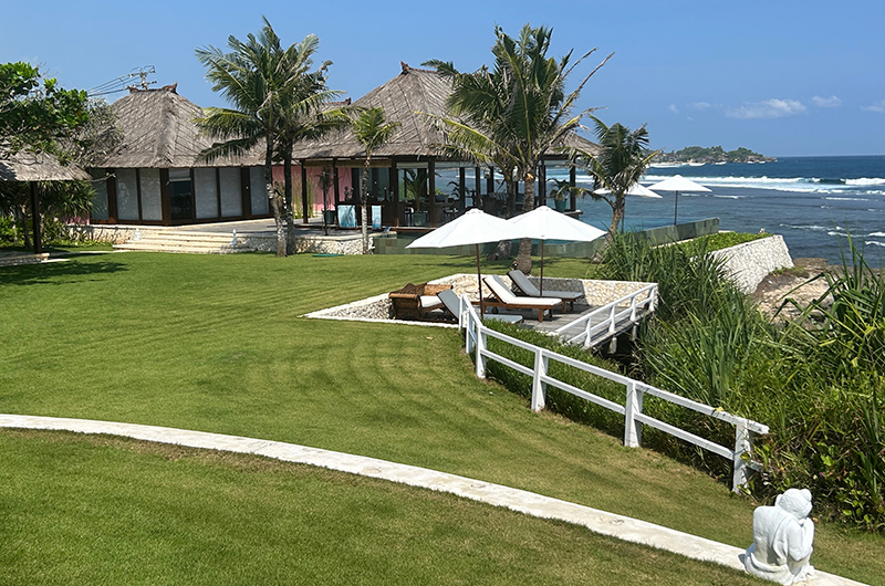 Villa Bahagia Gardens with Sea View | Nusa Lembongan, Bali