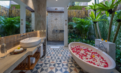 Villa Pantai Indah Bathroom Three | Canggu, Bali