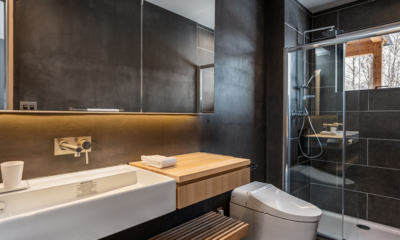 Foxwood B Bathroom with Shower | Niseko, Japan