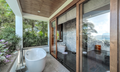 Villa Baan Phu Prana Bathroom Three Bathtub | Surin, Phuket