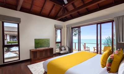 Villa Horizon Master Bedroom One with TV and Sea View | Kamala, Phuket