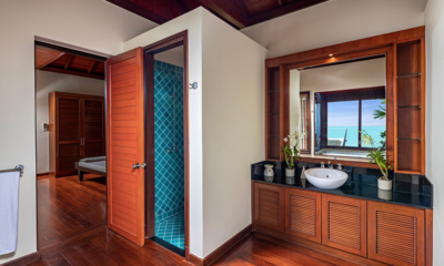 Villa Horizon Master Bathroom Two with Shower | Kamala, Phuket