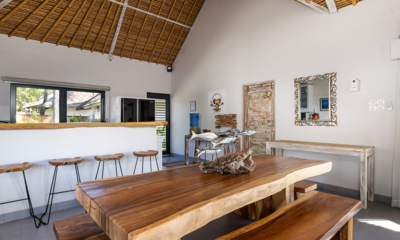 Villa Pantai Kubu Dining Area | Tulamben, Bali