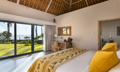 Villa Pantai Kubu Bedroom Two with Sea View | Tulamben, Bali