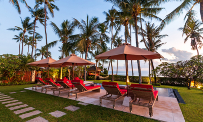 Villa Pantai Kubu Sun Beds with Sea View | Tulamben, Bali