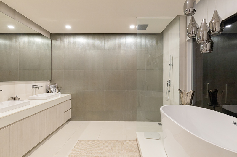 Palm Villa Bathroom with Bathtub | Chiang Mai, Thailand