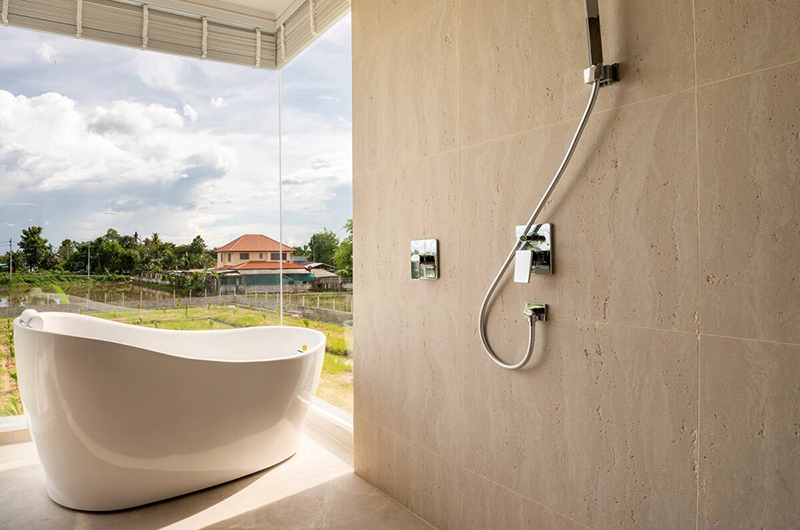 Palm Villa Bathroom Three with Bathtub | Chiang Mai, Thailand