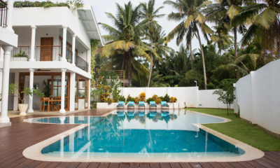 Ginger Palm Villa Pool Side Loungers | Dickwella, Sri Lanka