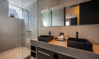 Meikeikyo Hanazono Bathroom Three | Hanazono, Niseko