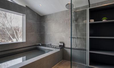 Meikeikyo Hanazono Bathroom Three with Bathtub | Hanazono, Niseko