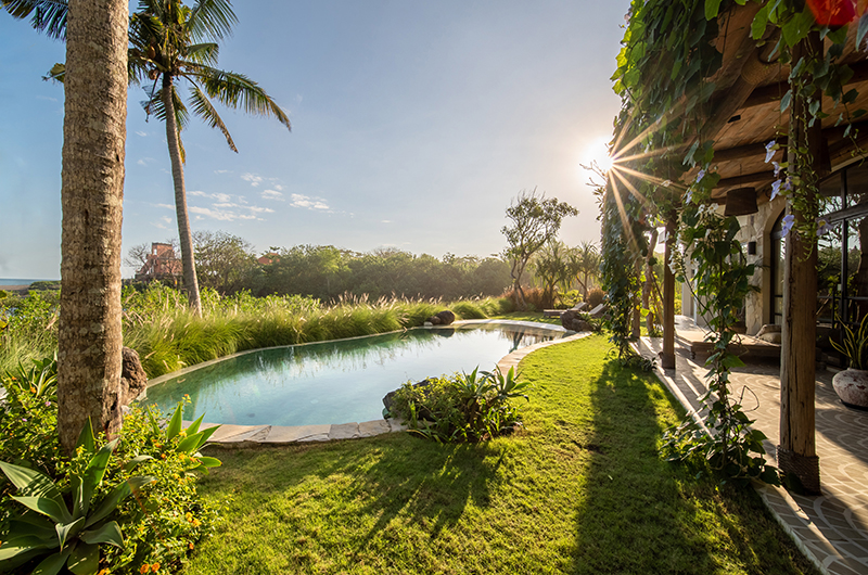 Villa Kajano Gardena and Pool with Sunrise View | Pererenan, Bali