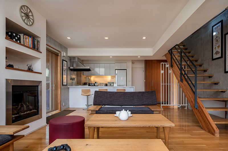 Asobidokoro Indoor Living Area | Hirafu, Niseko