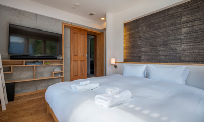 Asobidokoro Bedroom with TV | Hirafu, Niseko