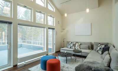 Blue Heron Indoor Living Area with View | Rusutsu, Hokkaido