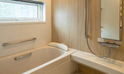 Blue Heron Bathroom One with Bathtub | Rusutsu, Hokkaido