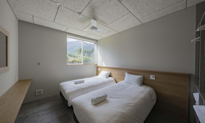 Echo Rocks Bedroom with Twin Beds and View | Hakuba, Nagano
