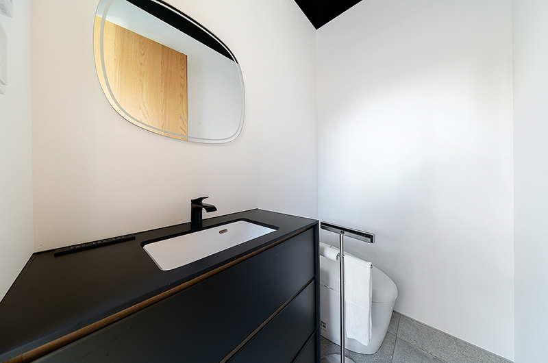 The Moo Bathroom | Hakuba, Nagano