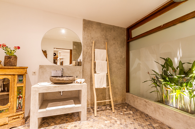 Bagera Hoi Namu Villa Namu Bathroom Three | Seminyak, Bali