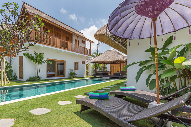 Bagera Hoi Namu Villa Hoi Pool Side Loungers | Seminyak, Bali