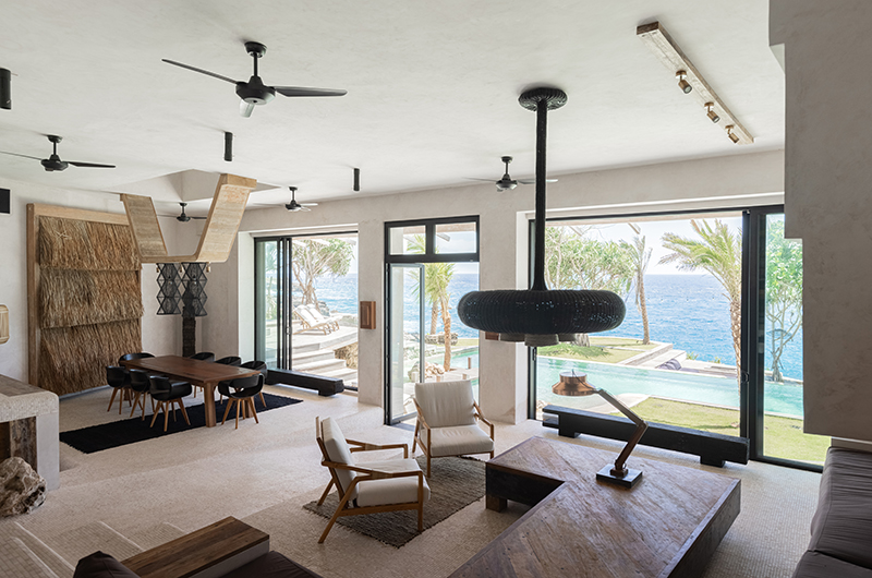 Villa Shambala Lembongan Living and Dining Area | Nusa Lembongan, Bali