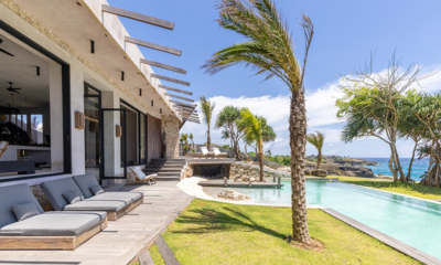 Villa Shambala Lembongan Pool Side Loungers | Nusa Lembongan, Bali