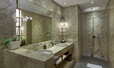 Villa Abagram Villa Tangram His and Hers Bathroom Two | Seminyak, Bali