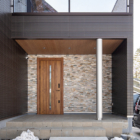 Silver Maple Chalet Entrance | Echoland, Hakuba