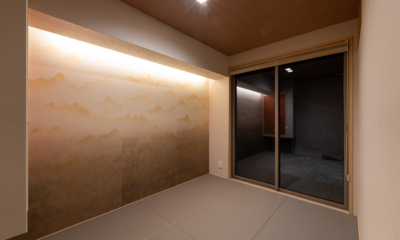 Silver Maple Chalet Indoor Area at Night | Echoland, Hakuba
