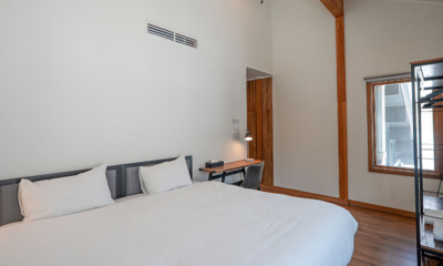 Hakobune Niseko Bedroom with Wooden Floor | Soga, Niseko