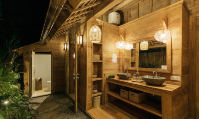 Bingin Retreat Bathroom Five at Night | Uluwatu, Bali
