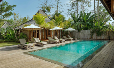 Lunala Villa Reclining Sun Loungers | Uluwatu, Bali