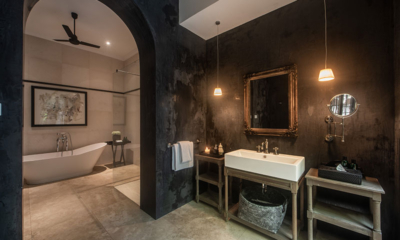 No 77 Leyn Baan Bathroom Four with Bathtub | Galle, Sri Lanka
