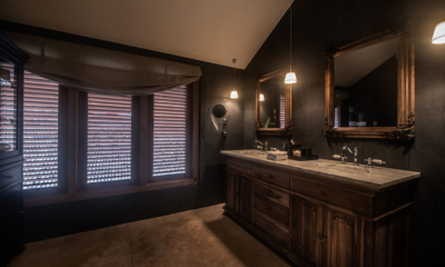 No 77 Leyn Baan His and Hers Bathroom One | Galle, Sri Lanka