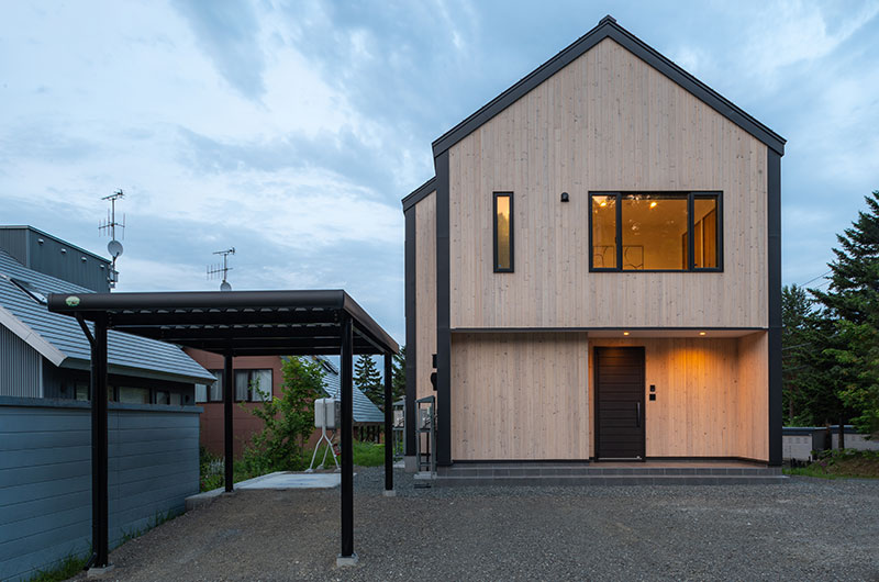 Wildwood Outdoor Area at Night | Furano, Hokkaido