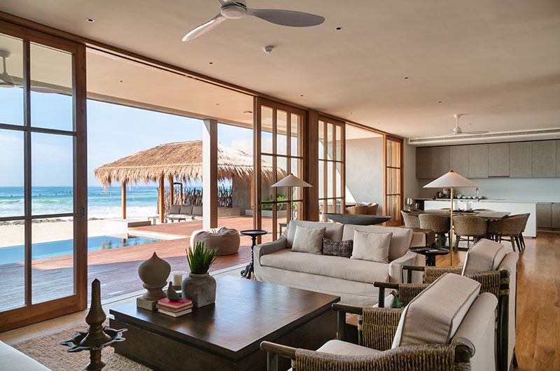 Sri Lanka Thesix Noosa 02