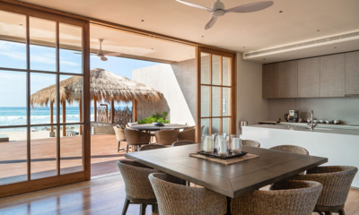 Sri Lanka Thesix Noosa 09