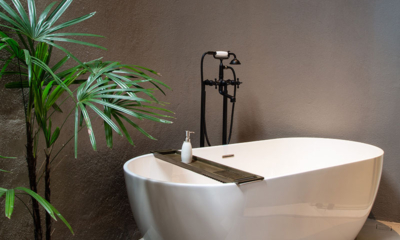 Sri Lanka Thesix Noosa 23