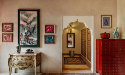 Palais Hassoun Chambre Deluxe Turquoise Bedroom Six with Painting | Marrakesh, Morocco