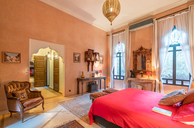 Palais Hassoun Chambre Deluxe Moka Bedroom Eight with Outdoor View | Marrakesh, Morocco
