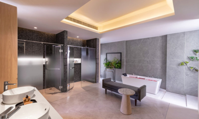 Villa Boonta Bathroom Three with Bathtub | Natai, Phang Nga