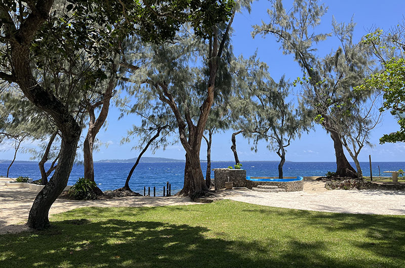 Rockpools Outdoor Area | Efate, Vanuatu