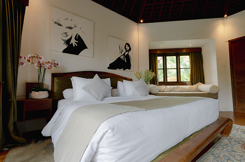 Lataliana Villas Villa Ta Bedroom Three with Seating Area | Seminyak, Bali