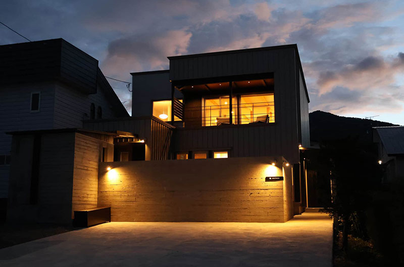 Akatsuki Chalet Exterior at Night | Furano, Hokkaido