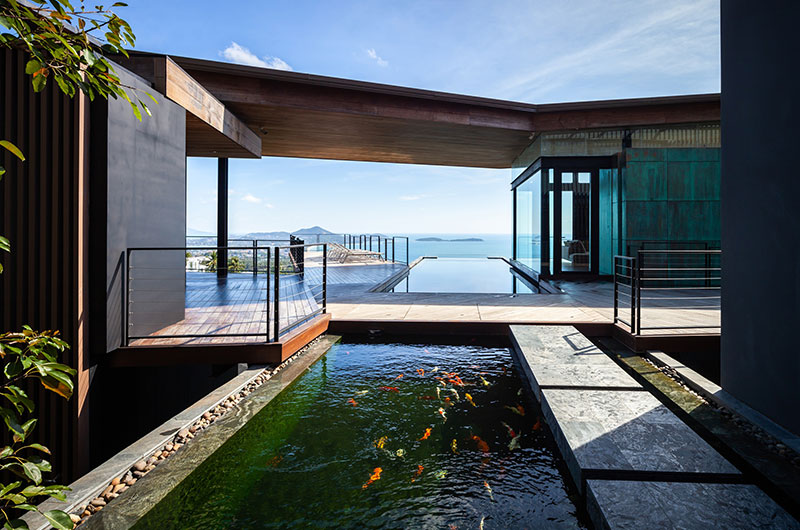 Kelapa House Fish Pond | Chaweng, Koh Samui