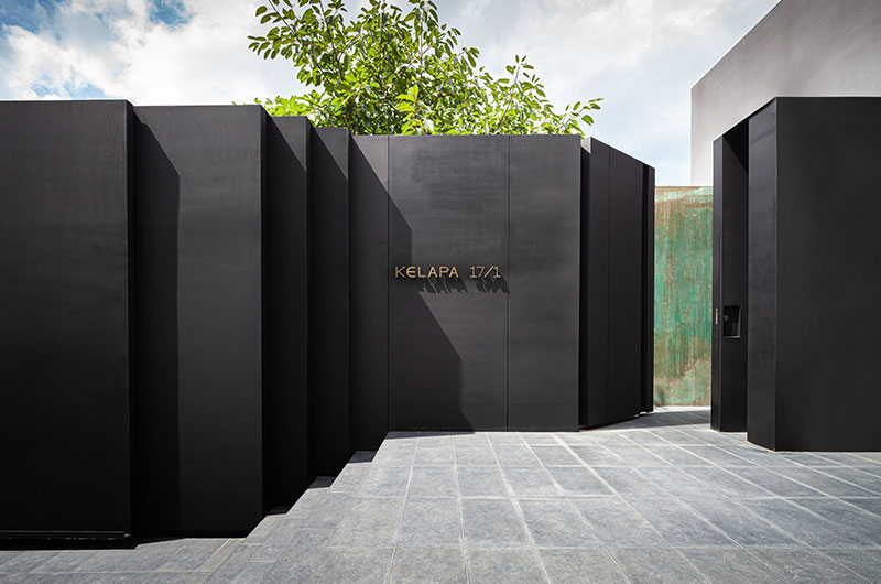 Kelapa House Entrance | Chaweng, Koh Samui