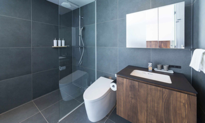 Iori 2 Bathroom One | Kabayama, Niseko