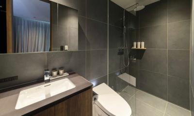 Iori 2 Bathroom Three | Kabayama, Niseko