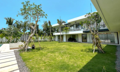 Villa Arita Gardens with Sun Beds | Canggu, Bali