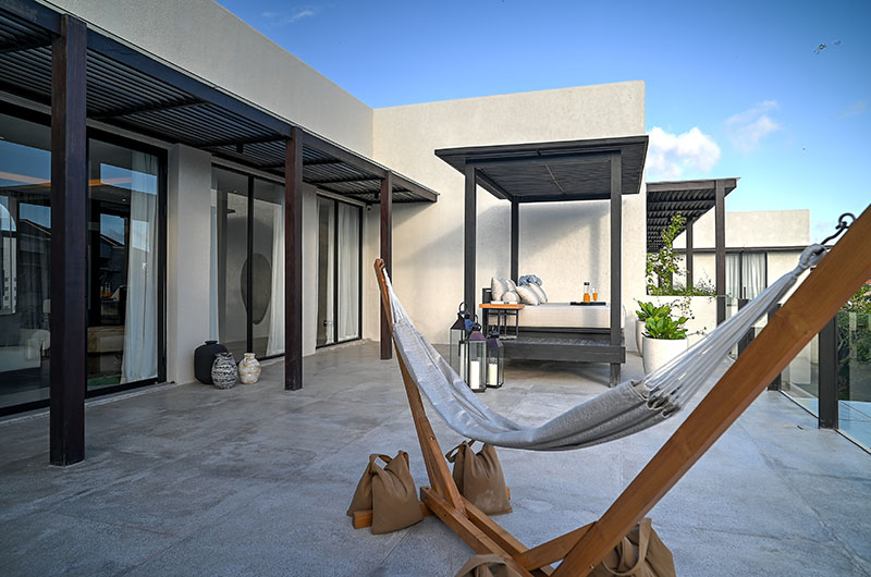 Villa Carpe Diem Sun Bed with a Hammock | Canggu, Bali